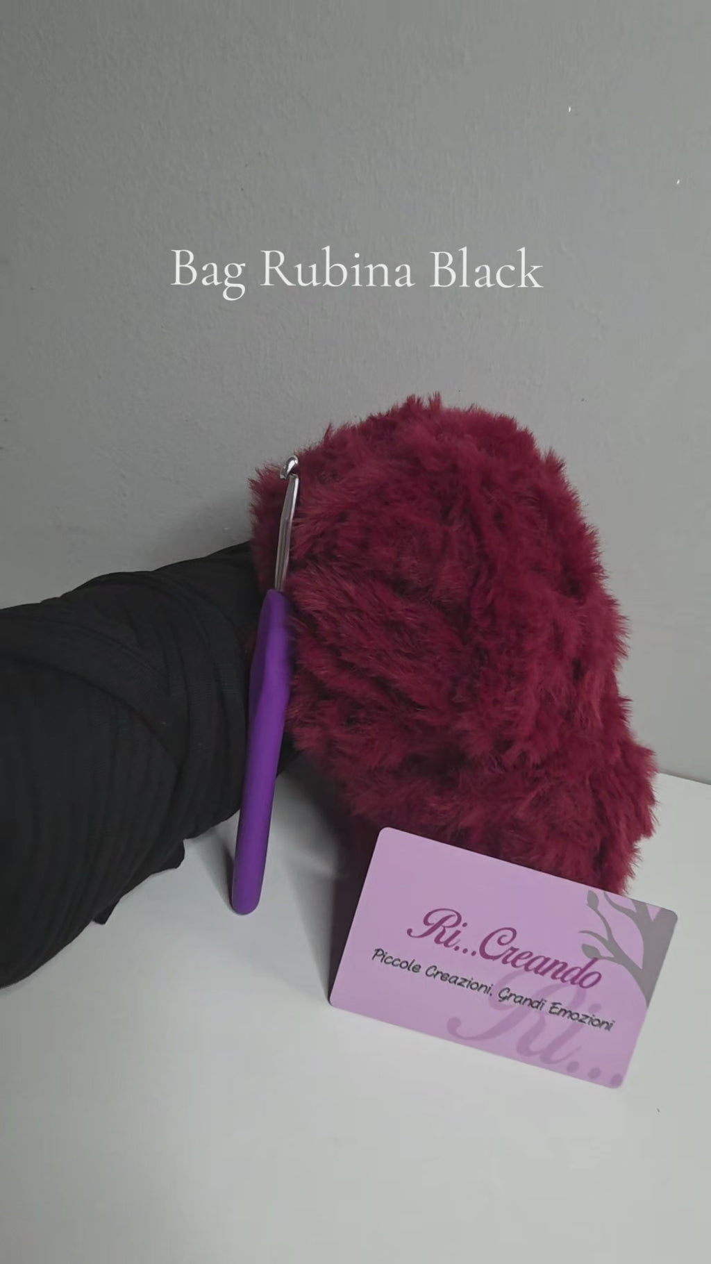 Bag Rubina Black - Borsa artigianale nera con bordo rubino
