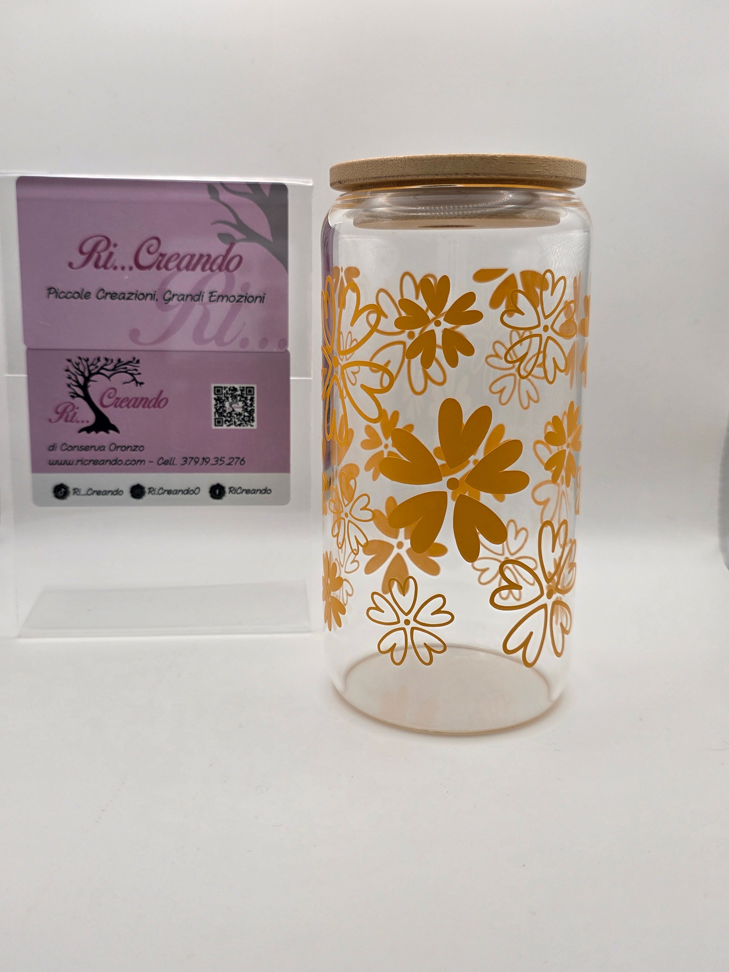 Bicchiere in vetro con cannuccia e coperchio in bambù – Fiori Arancioni