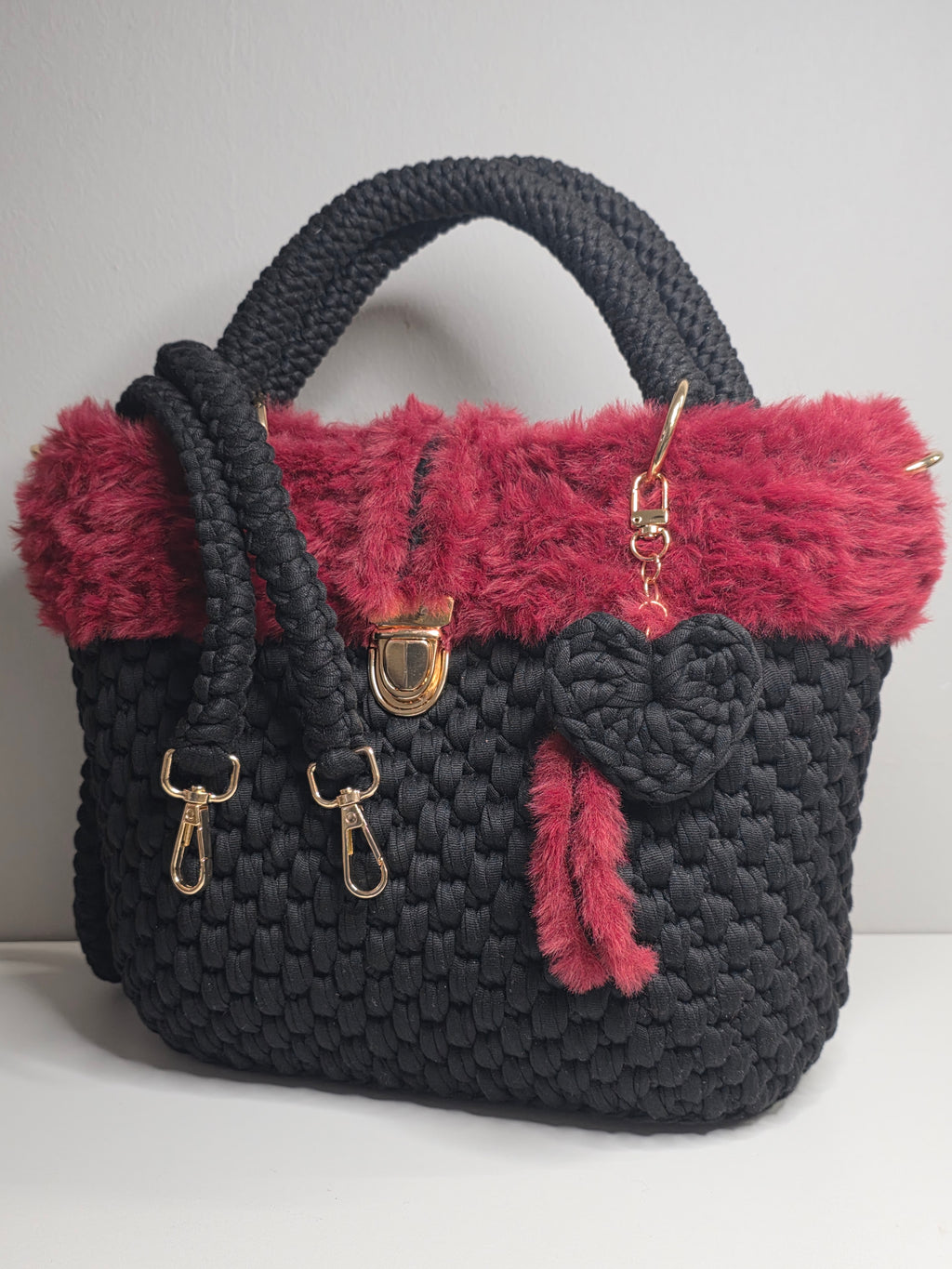 Bag Rubina Black - Borsa artigianale nera con bordo rubino