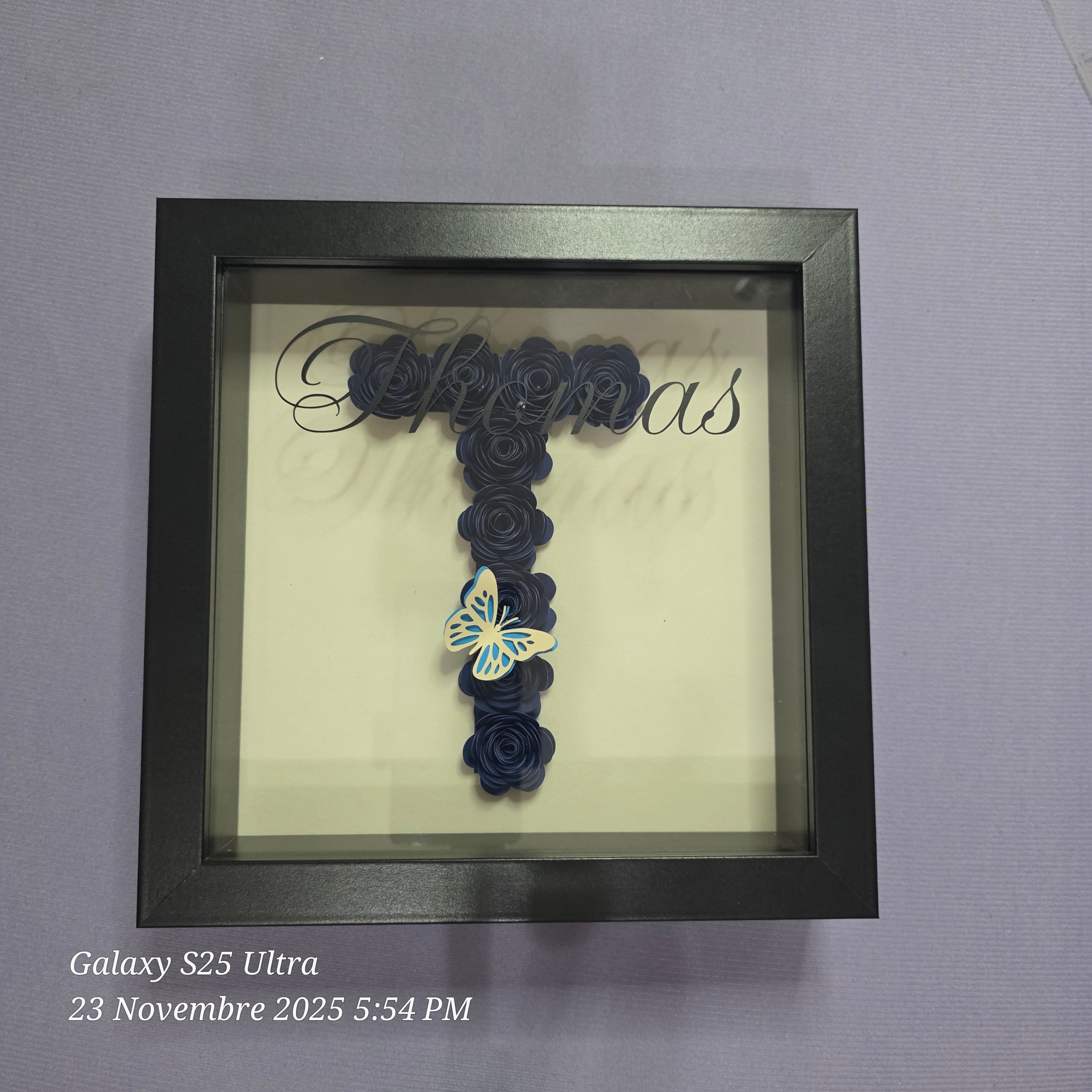 Cornice di rose con nome